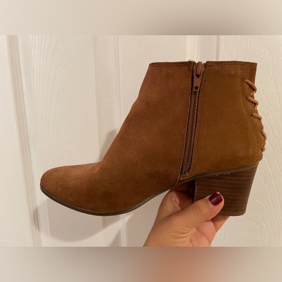 Aldo- Block heel ankle booties - Picture 9 of 16